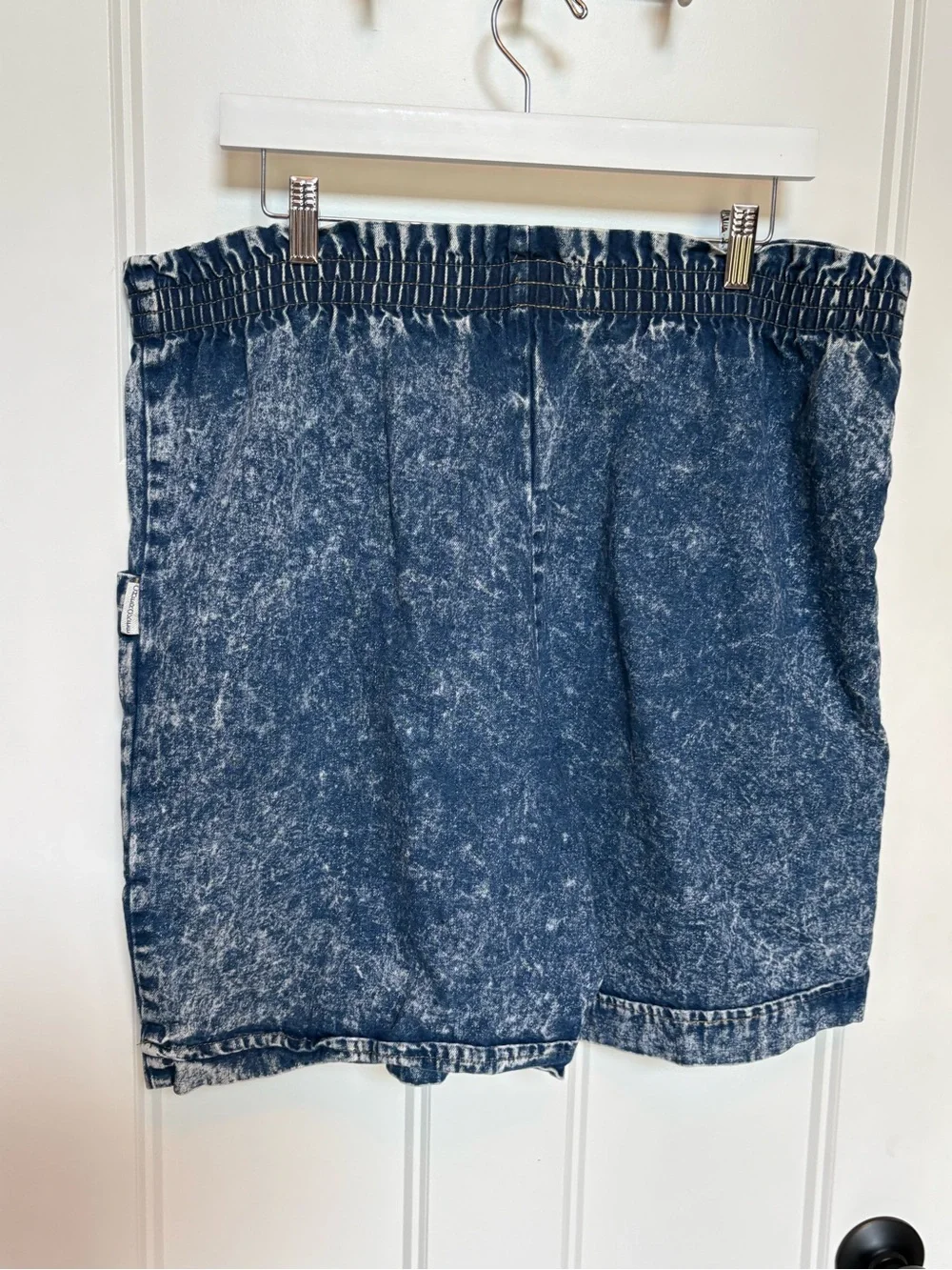 Vintage High-Rise Cherokee Dark Acid Wash Denim Shorts Elastic Waist sz Large